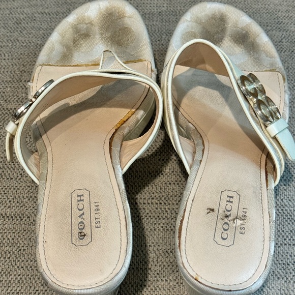 Coach White Patent Wedge Size 7 - Picture 5 of 10